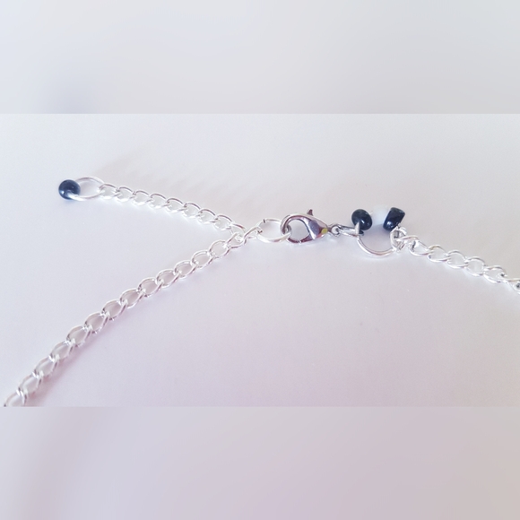 Tortured Heart Necklace Hand Crafted Black and White - Picture 3 of 14